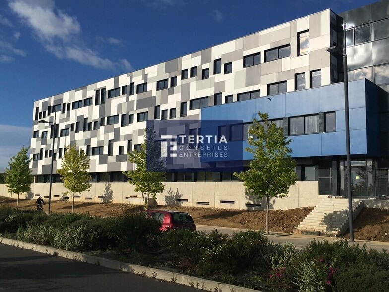 Office in Montpellier for lease - Building Photo - Image 1 of 5