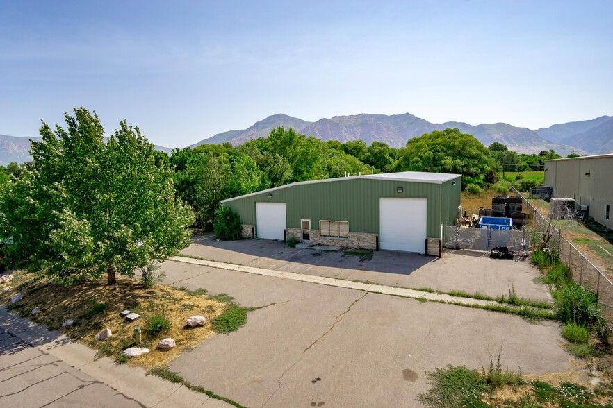 1002 Century Dr, Ogden, UT for sale - Building Photo - Image 1 of 1