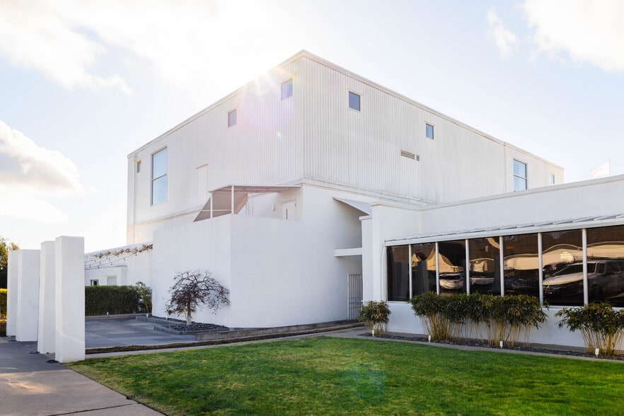 3509 S Peoria Ave, Tulsa, OK for lease - Building Photo - Image 2 of 17