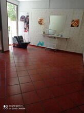 Calle Eladio Salinero de los Santos, 1, Badajoz, Badajoz for lease Interior Photo- Image 2 of 5