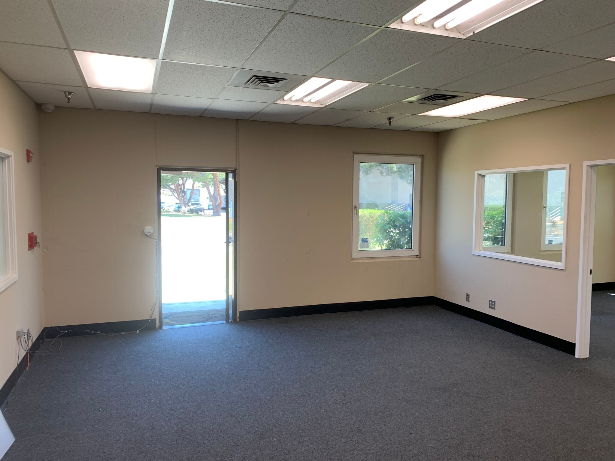 4900 Hannover Pl, Fremont, CA for lease Interior Photo- Image 1 of 10