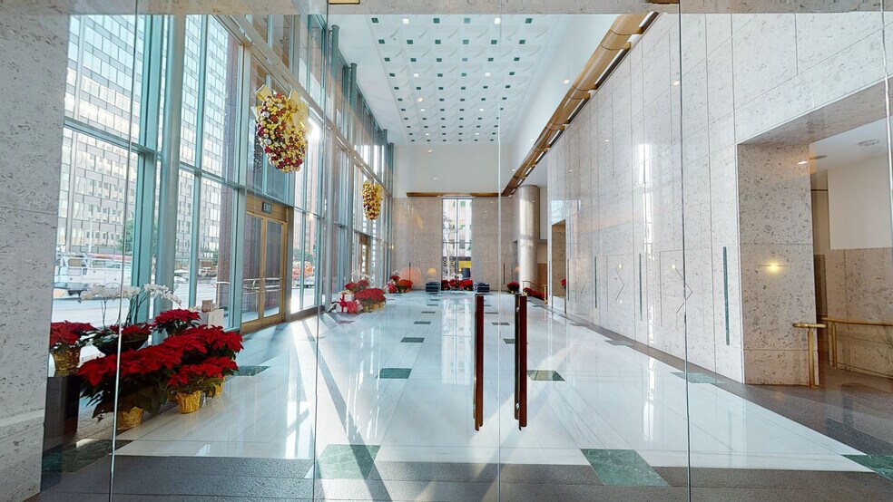 10877 Wilshire Blvd, Los Angeles, CA à louer - Photo intérieure - Image 2 de 10