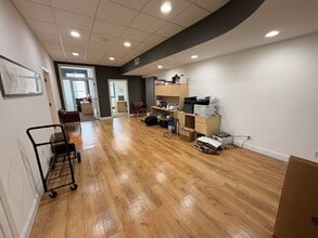 121 S Pinckney St, Madison, WI à louer Photo intérieure- Image 1 de 9