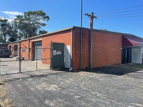 5 Bon-Mace Cl, Berkeley Vale à louer Photo du bâtiment- Image 1 de 5