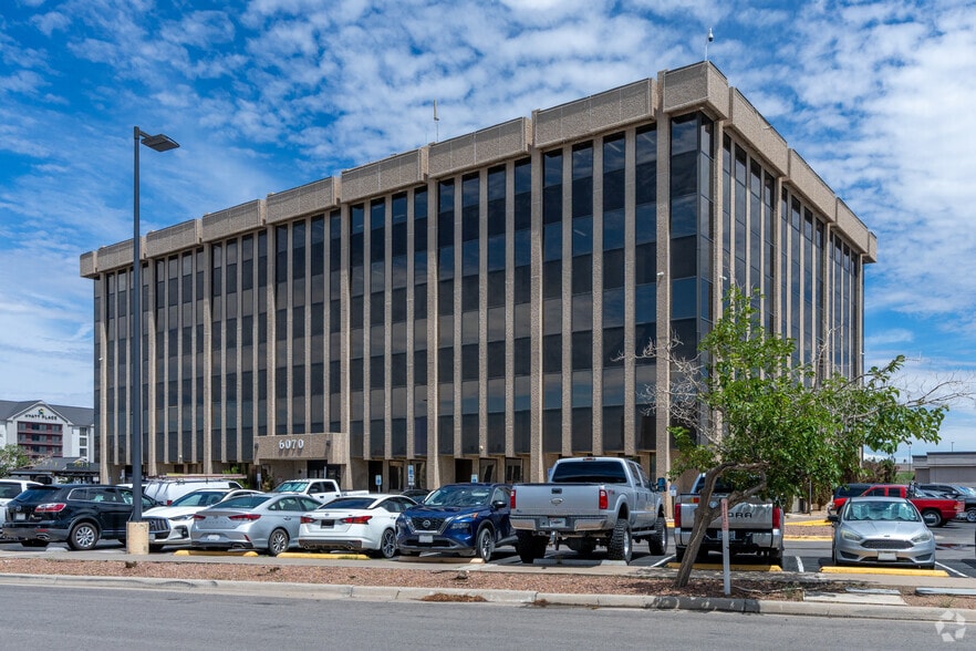 6070 Gateway Blvd E, El Paso, TX for lease - Building Photo - Image 1 of 25