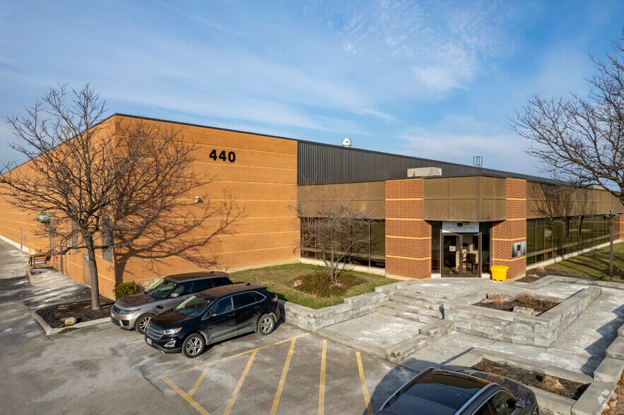 440 Passmore Ave, Toronto, ON à vendre - Photo principale - Image 1 de 1