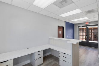 3037 E Warm Springs Rd, Las Vegas, NV for lease Interior Photo- Image 2 of 10