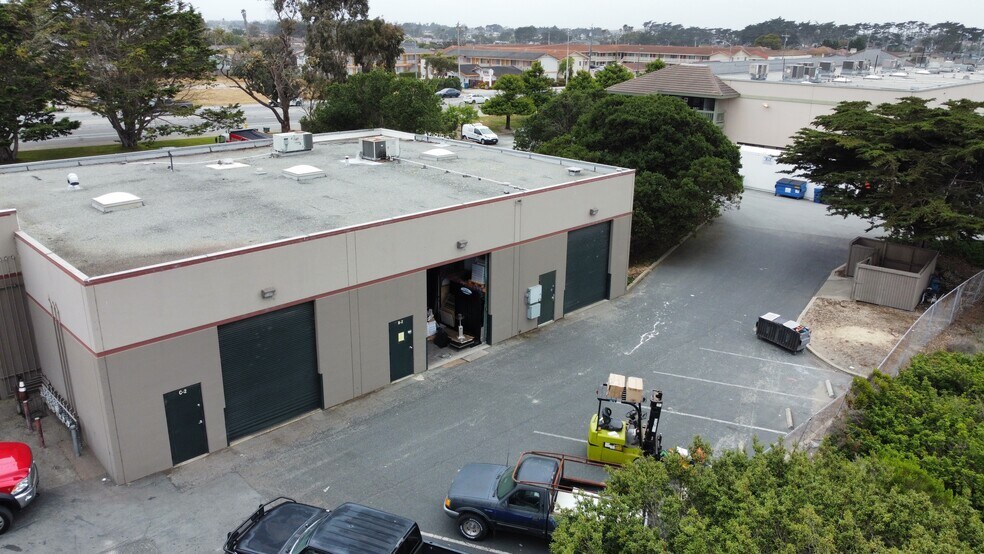 455 Reservation Rd, Marina, CA à louer - Photo du bâtiment - Image 3 de 7