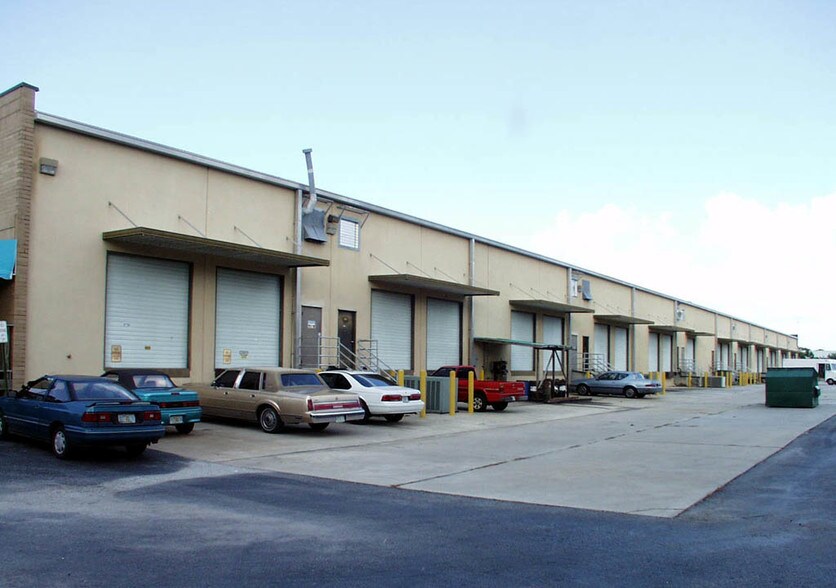 751 North Dr, Melbourne, FL à louer - Autre - Image 3 de 9