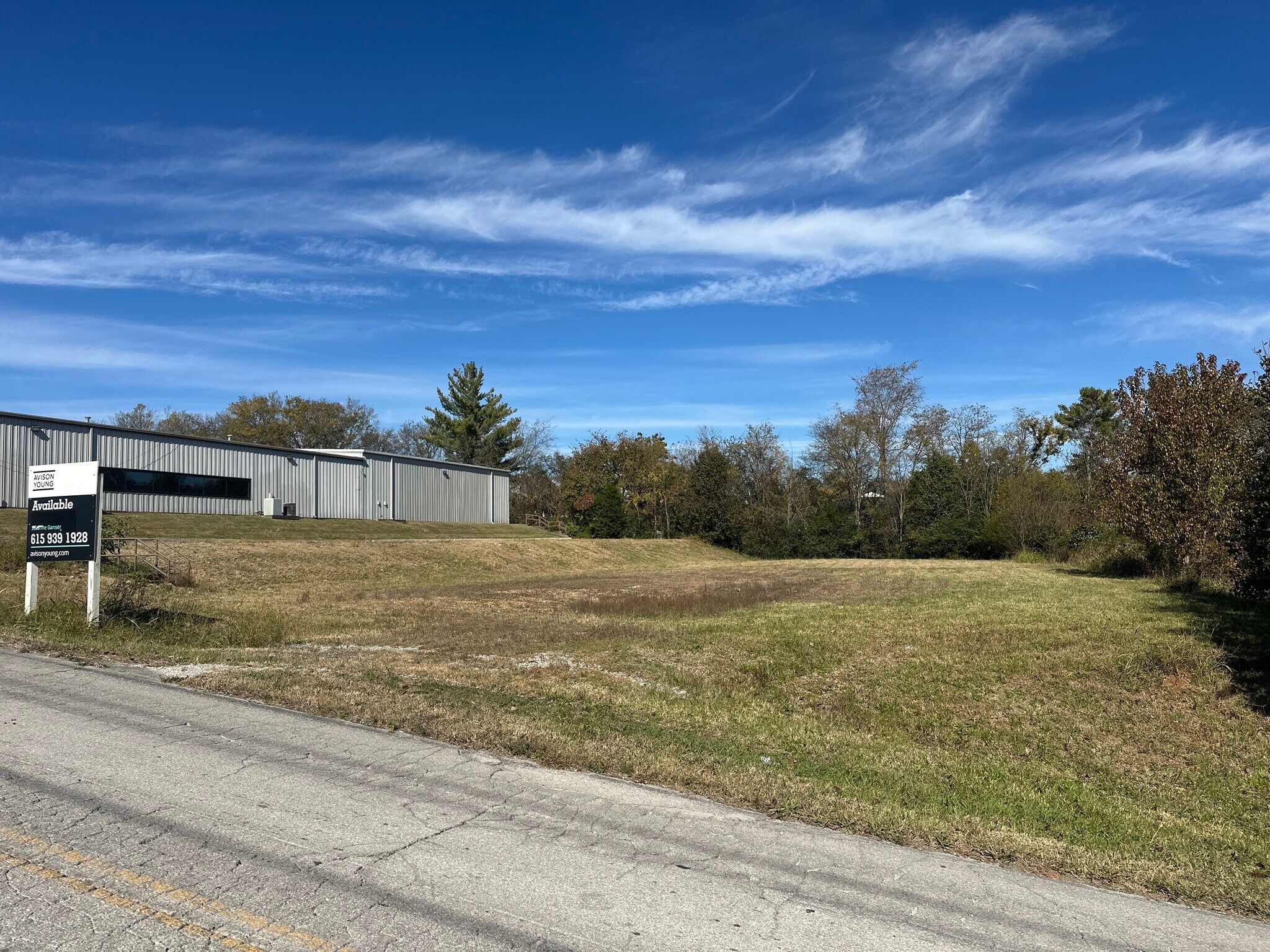 Park Plus Dr, Columbia, TN à vendre Photo du bâtiment- Image 1 de 4
