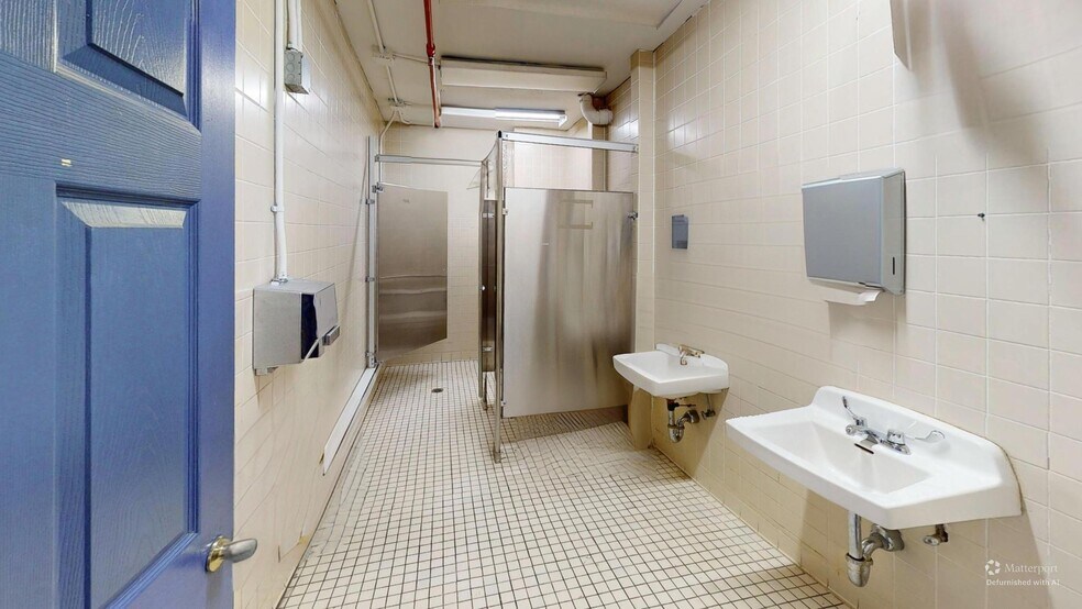 1997-2013 Mcdonald Ave, Brooklyn, NY à louer - Photo du bâtiment - Image 2 de 8