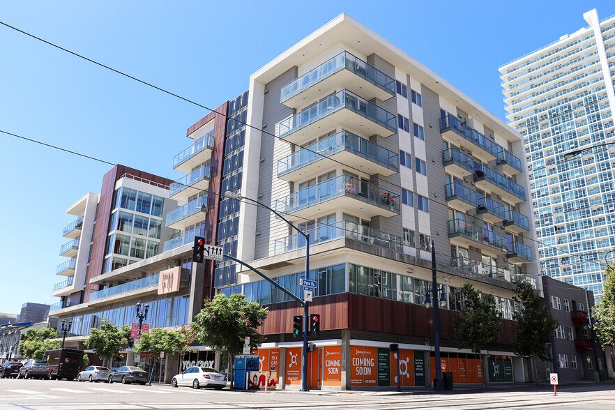 1110 F St, San Diego, CA à louer - Photo du bâtiment - Image 2 de 2