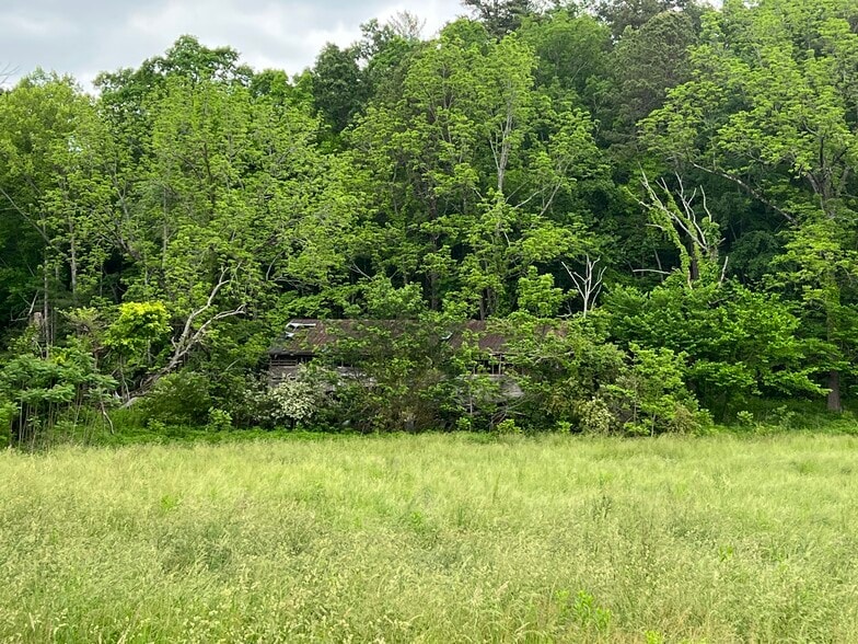 6387 Airport Rd, Andrews, NC à vendre - Photo du bâtiment - Image 3 de 31