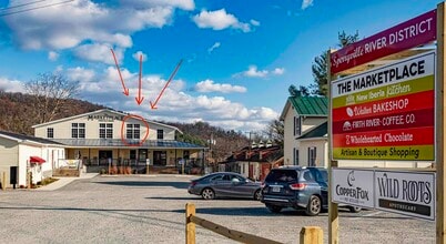 3 River Ln, Sperryville, VA for lease Building Photo- Image 1 of 4