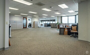 250 S Australian Ave, West Palm Beach, FL for lease Interior Photo- Image 1 of 12