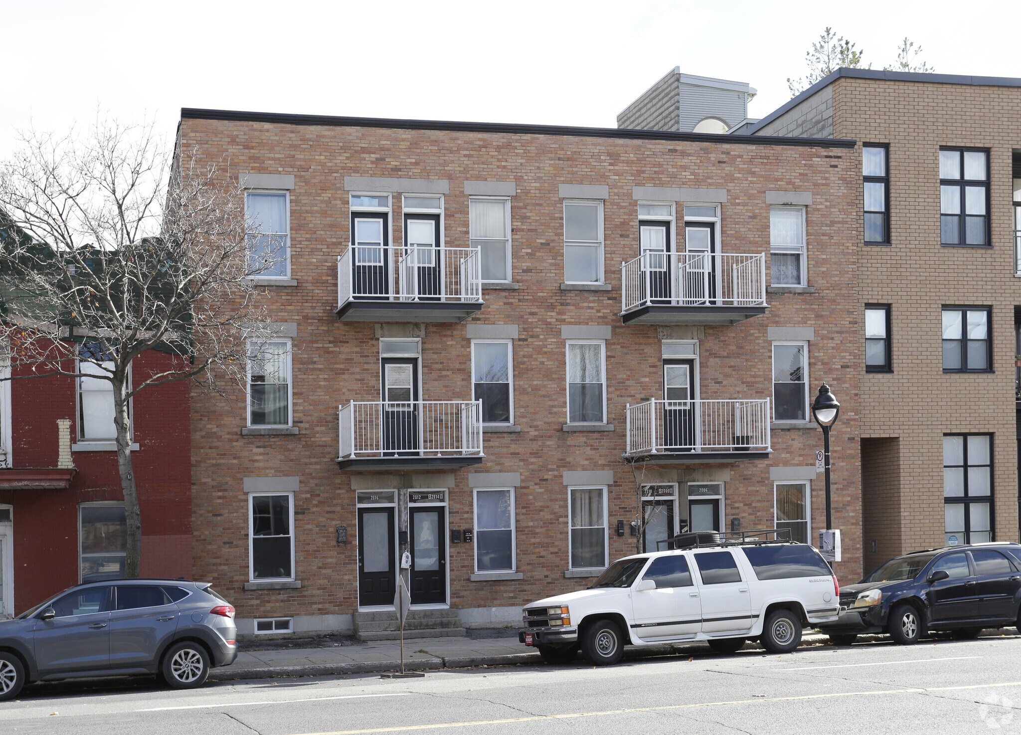 2806-2818 Rue Hochelaga, Montréal, QC for sale Primary Photo- Image 1 of 3