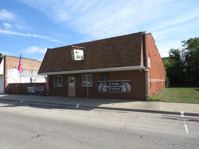 316 N Main St, Seneca, IL à vendre - Photo du bâtiment - Image 2 de 28