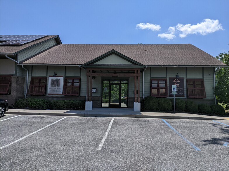 8720-A Northpark Blvd, Charleston, SC à louer - Photo du bâtiment - Image 2 de 29