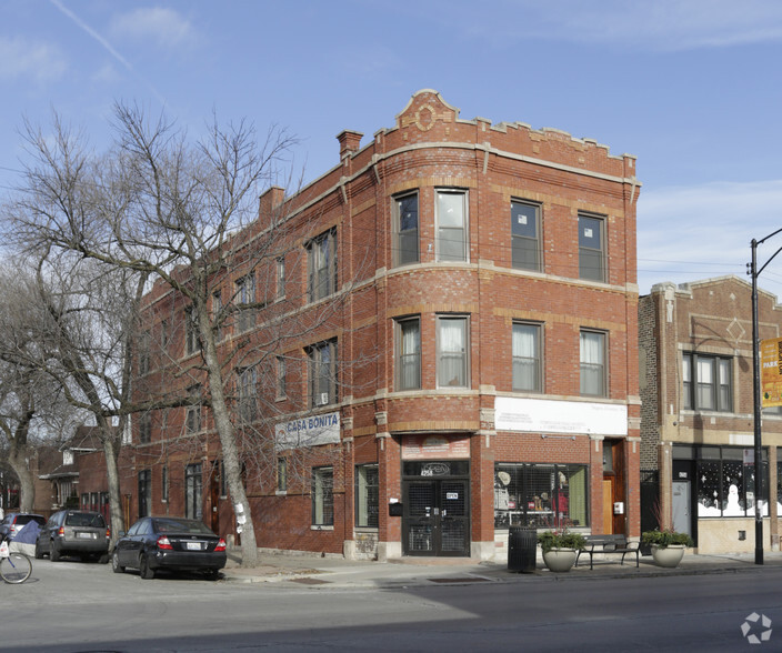 4258 S Archer Ave, Chicago, IL à vendre - Photo principale - Image 1 de 1