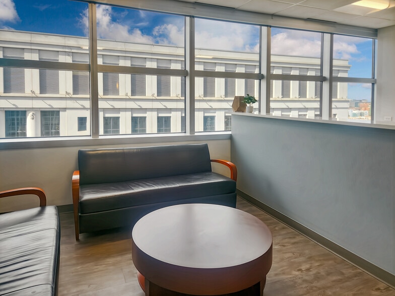 1290 Broadway, Denver, CO à louer - Photo du bâtiment - Image 3 de 13