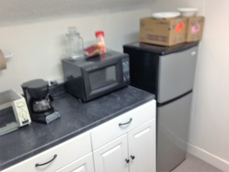 297 Mill St, Poughkeepsie, NY à vendre - Photo intérieure - Image 2 de 4