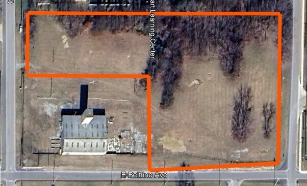 300 N Preston St, Ranson, WV à louer Aérien- Image 1 de 2