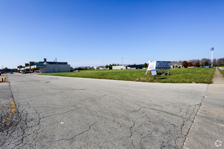 Rombach Ave, Wilmington, OH for lease - Primary Photo - Image 1 of 4