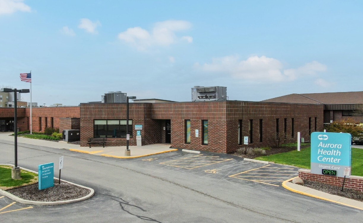 6901 W Edgerton Ave, Greenfield, WI for sale Building Photo- Image 1 of 11