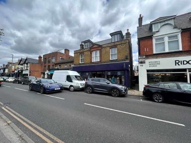 91 Queens Rd, Weybridge à vendre - Photo du bâtiment - Image 3 de 18