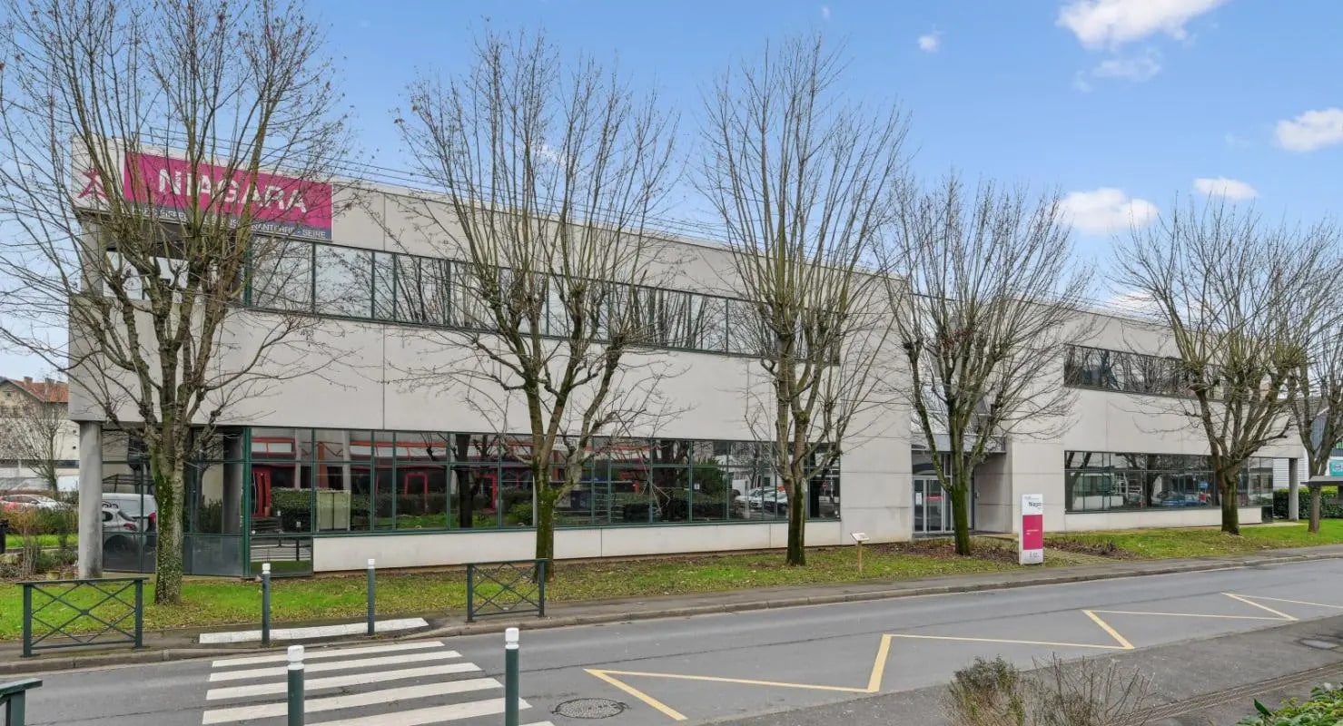 191 rue du 1er Mai, Nanterre for lease Building Photo- Image 1 of 5