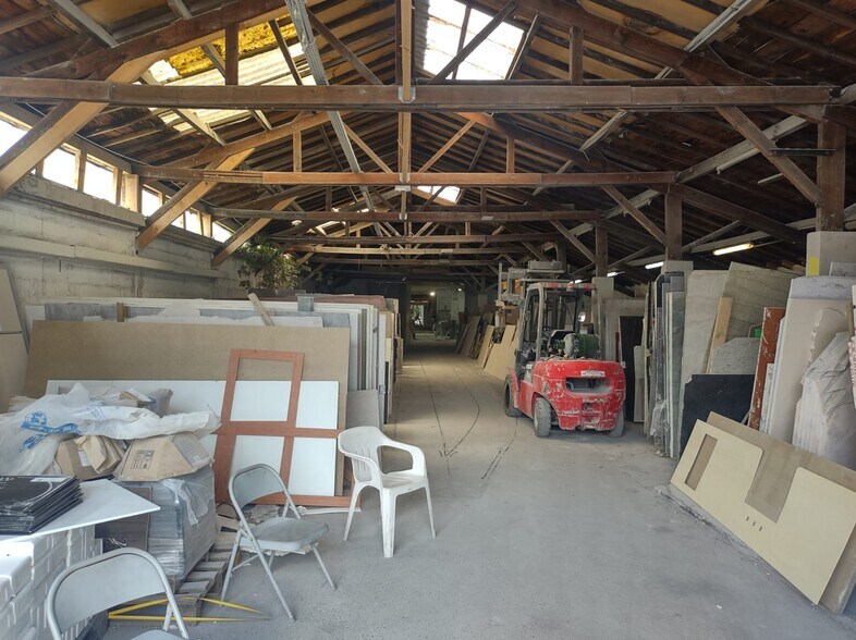 Flex in Vitry-sur-Seine for sale - Interior Photo - Image 1 of 7