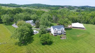 Plus de détails pour 1329 Commerce Rd, Staunton, VA - Services hôteliers à vendre