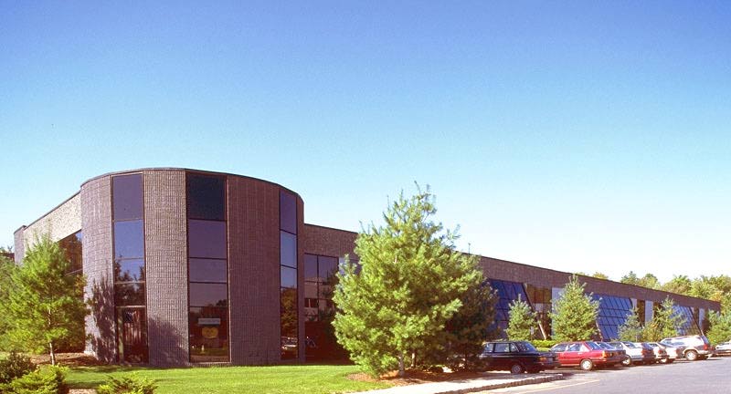 11 Deer Park Dr, Monmouth Junction, NJ à louer - Photo du bâtiment - Image 2 de 11