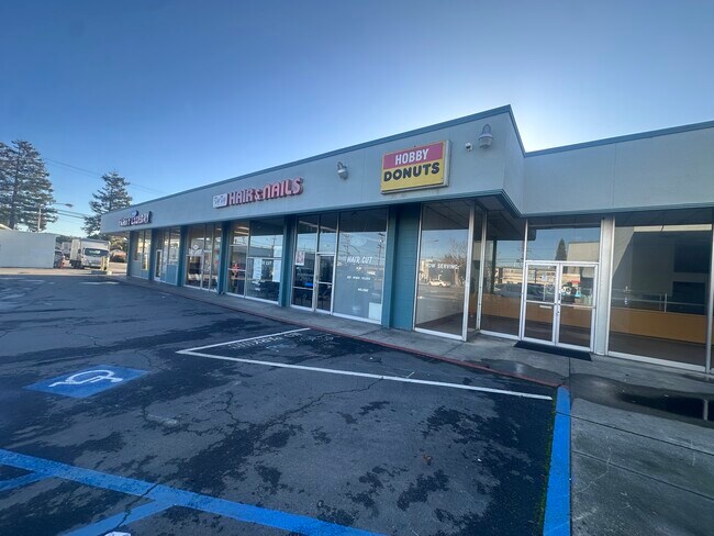 More details for 2250 Marina Blvd, San Leandro, CA - Retail for Lease