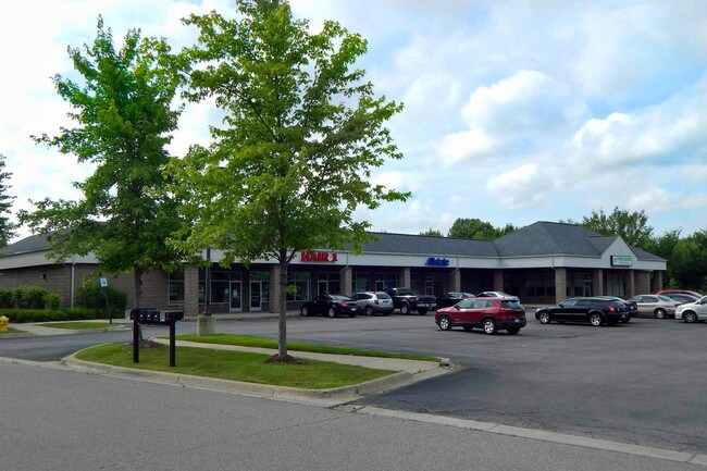 Plus de détails pour 25727-25755 Telegraph Rd, Brownstown, MI - Bureau/Commerce de détail à louer