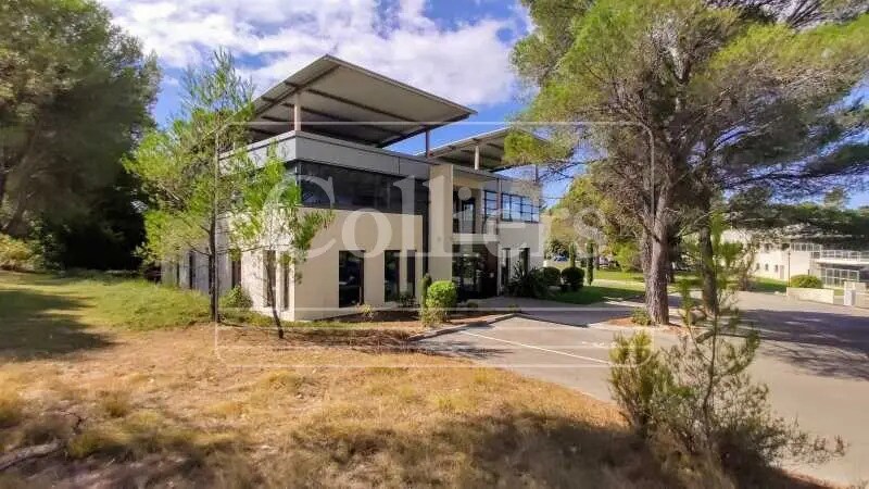 Office in Aix-en-Provence for lease Building Photo- Image 1 of 14