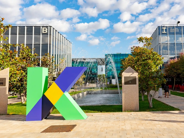 Avenida de Castilla, 2, San Fernando de Henares, Madrid à louer - Autre - Image 2 de 3