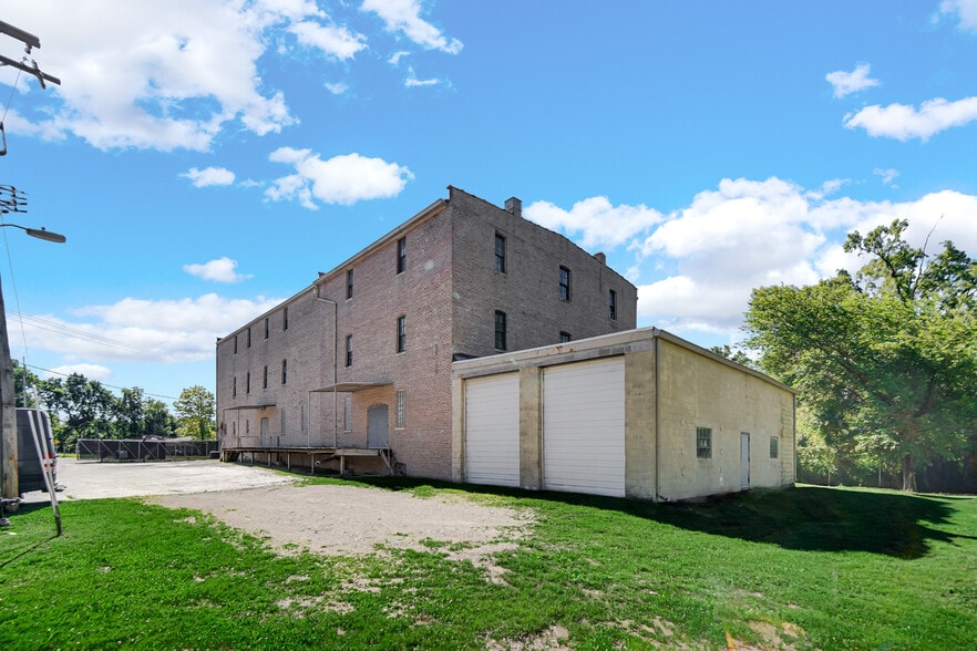 15300 Greenwood Rd, South Holland, IL for sale - Building Photo - Image 3 of 21
