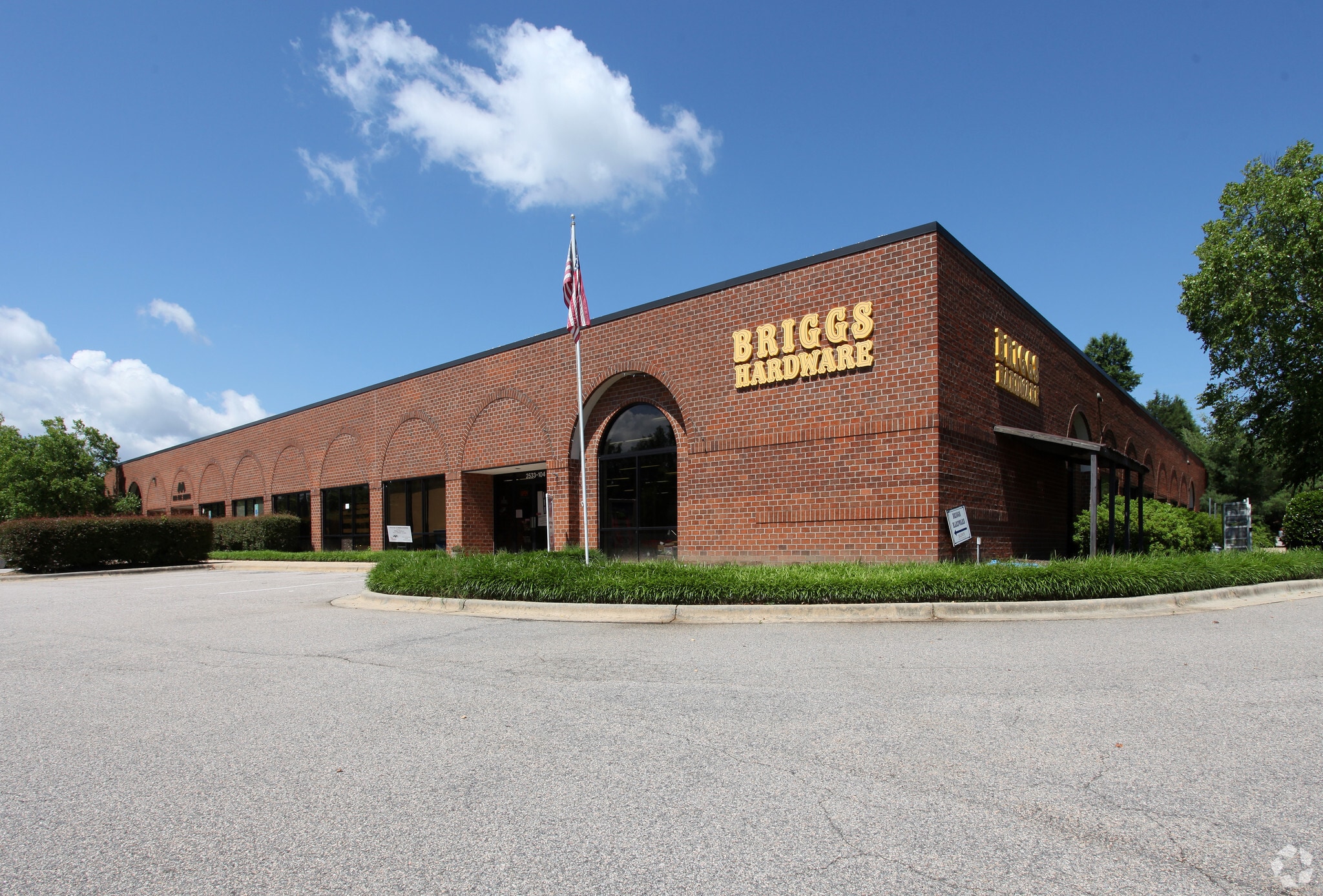 2533 Atlantic Ave, Raleigh, NC for lease Building Photo- Image 1 of 7