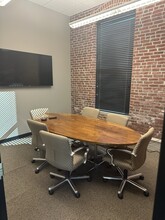 290 Missouri Ave, Clarksville, IN à louer Photo intérieure- Image 1 de 12