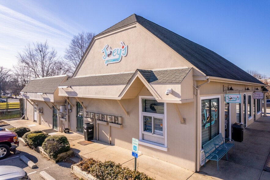 1 Allison Rd, Oreland, PA à vendre - Photo du bâtiment - Image 2 de 4