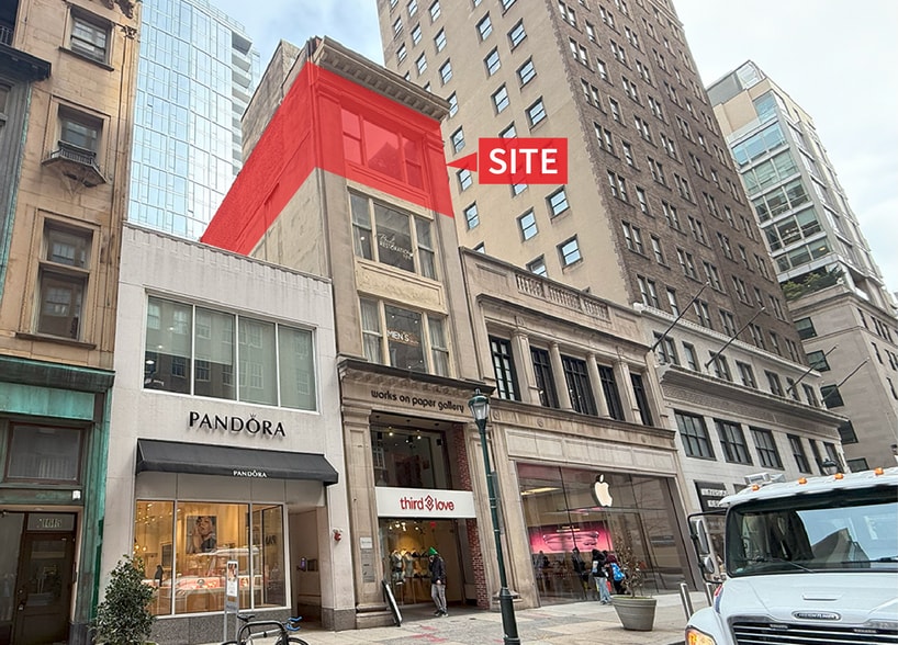 1611 Walnut St, Philadelphia, PA for lease - Building Photo - Image 2 of 10