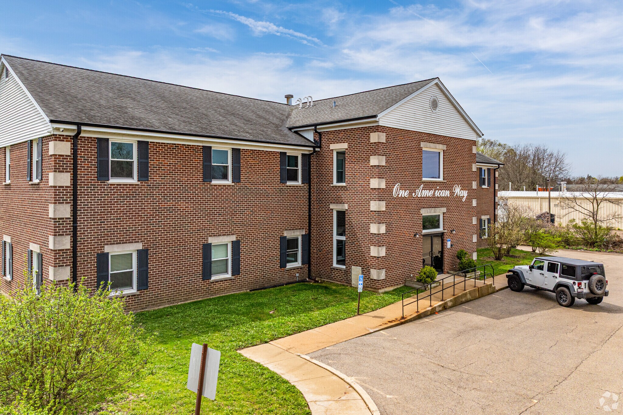 1 American Way, Elgin, IL à louer Photo principale- Image 1 de 7
