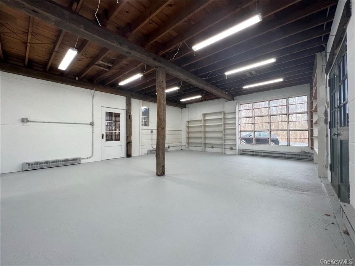 1 Union School Rd, Montgomery, NY for lease Primary Photo- Image 1 of 11