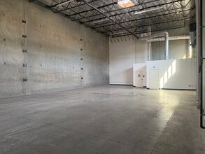 1623 W San Bernardino Rd, West Covina, CA à louer Photo intérieure- Image 2 de 5