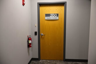 939 E Park Dr, Harrisburg, PA for lease Interior Photo- Image 2 of 16