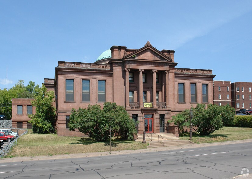 101 W 2nd St, Duluth, MN à louer - Photo du bâtiment - Image 2 de 4