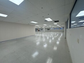 35 Industrial Way, Rochester, NH for lease Interior Photo- Image 2 of 3