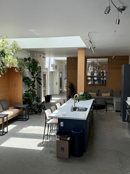 1516 Folsom St, San Francisco, CA à louer - Photo du bâtiment - Image 1 de 16