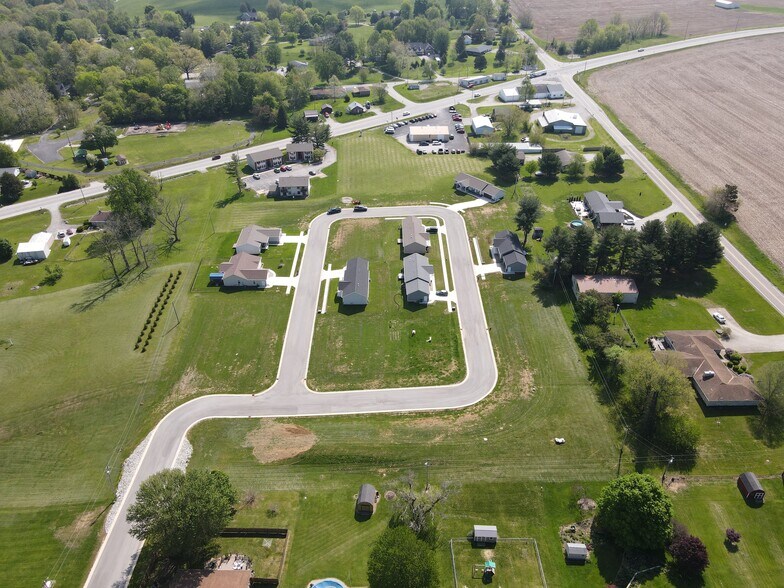 1 Doe Creek Cir, Cloverdale, IN à vendre - Aérien - Image 3 de 12